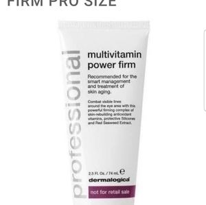 NEW MULTIVITAMIN POWER FIRM EYE CREAM PRO SIZE